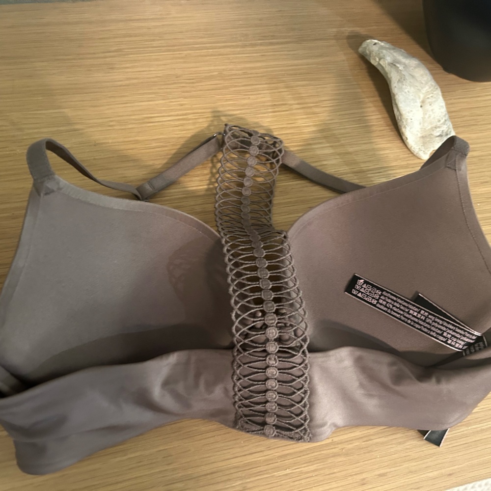 Victoria's Secret Brown Bra - Picture 2 of 3